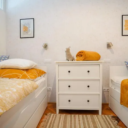 Apartmán Piroska Bartokteri 02 *